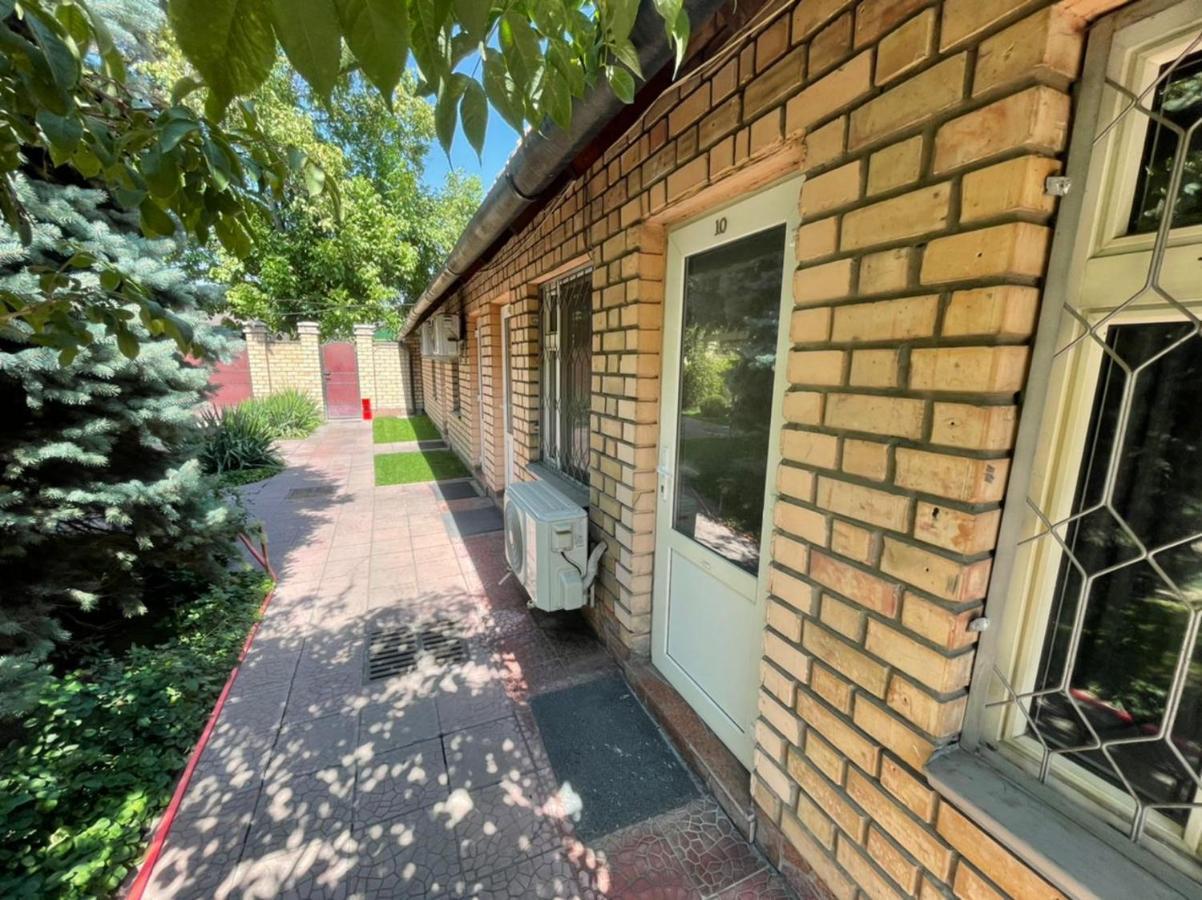 בישקק Гостевой Дом Шумкар Азия Guest House Shumkar Asia מראה חיצוני תמונה