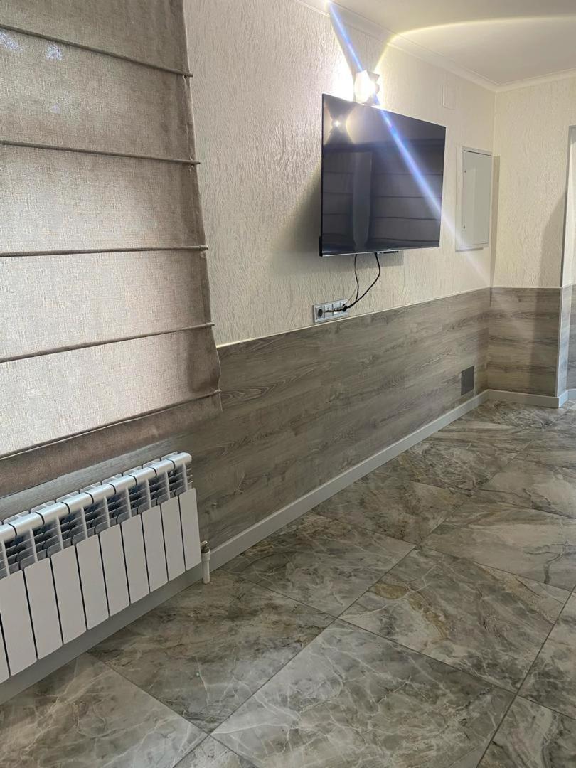 בישקק Гостевой Дом Шумкар Азия Guest House Shumkar Asia מראה חיצוני תמונה
