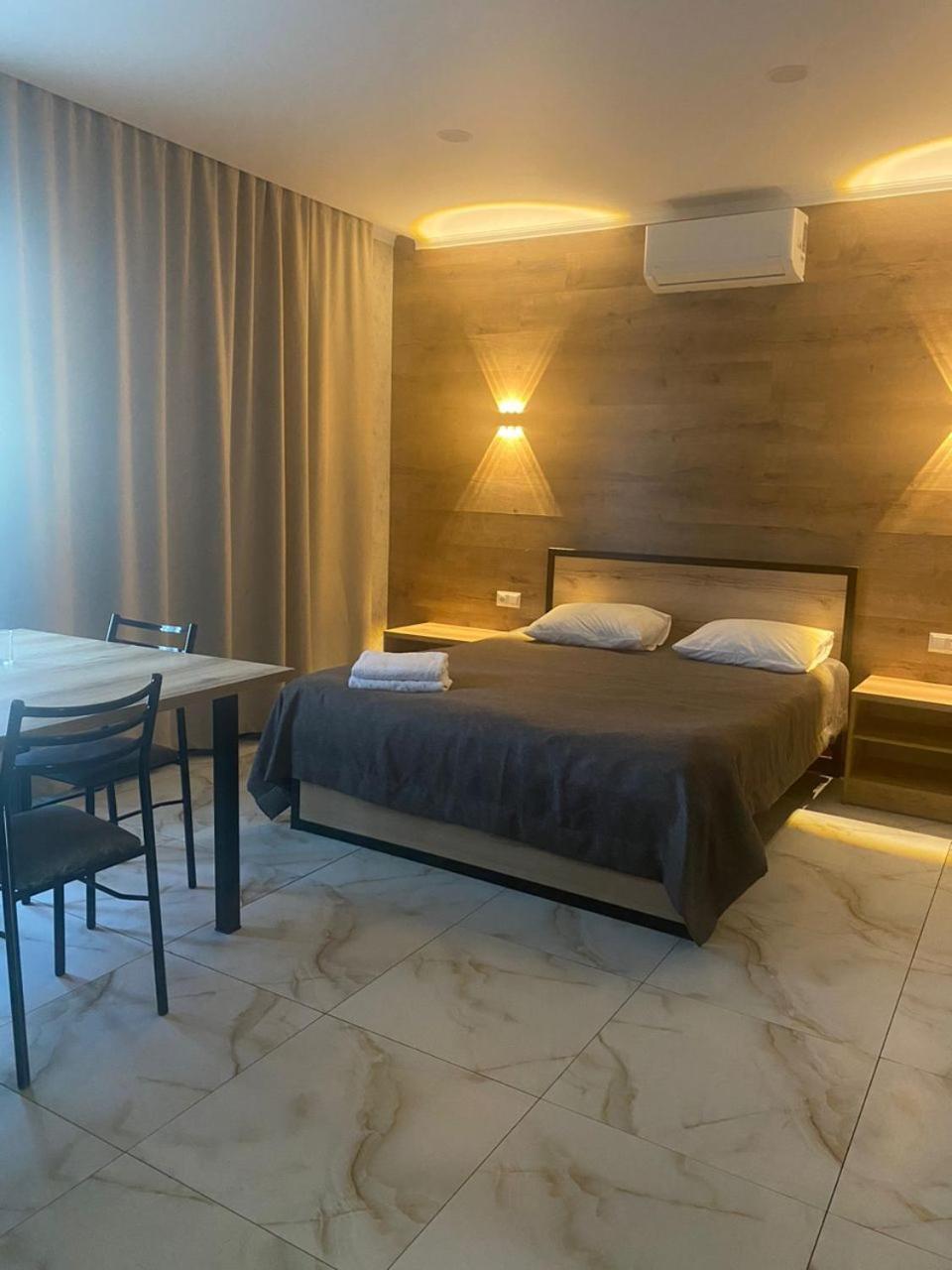בישקק Гостевой Дом Шумкар Азия Guest House Shumkar Asia מראה חיצוני תמונה