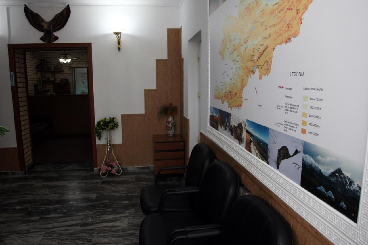 בישקק Гостевой Дом Шумкар Азия Guest House Shumkar Asia מראה חיצוני תמונה