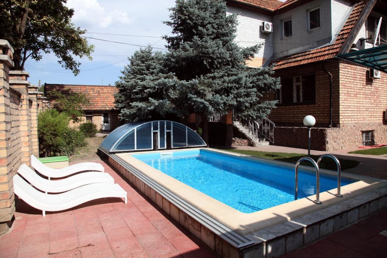בישקק Гостевой Дом Шумкар Азия Guest House Shumkar Asia מראה חיצוני תמונה